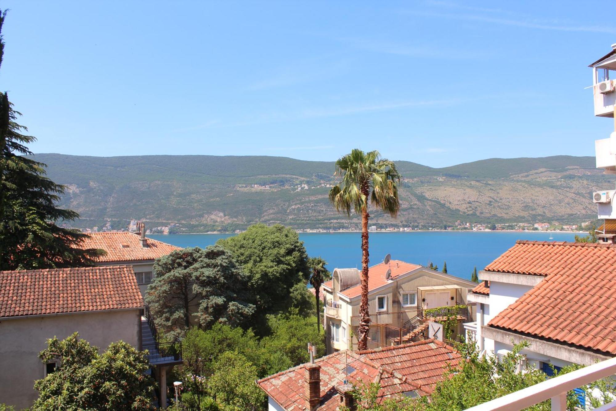 Guest House Tomanovic Herceg Novi Rum bild