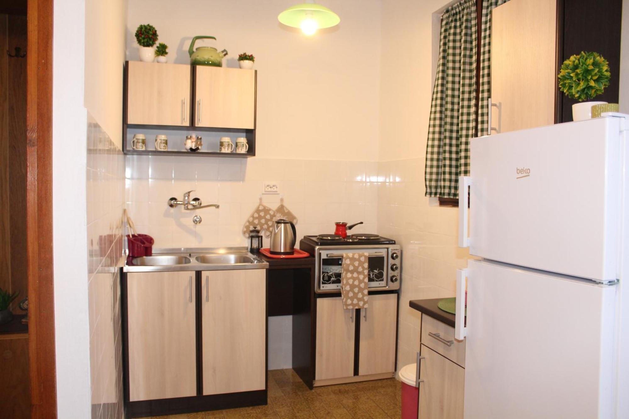 Guest House Tomanovic Herceg Novi Rum bild