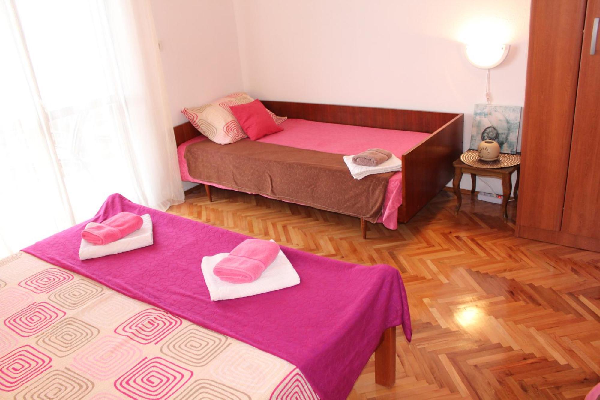Guest House Tomanovic Herceg Novi Rum bild