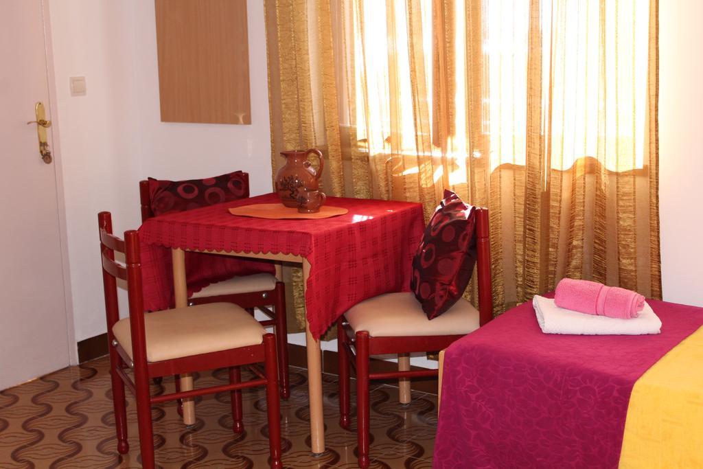 Guest House Tomanovic Herceg Novi Exteriör bild
