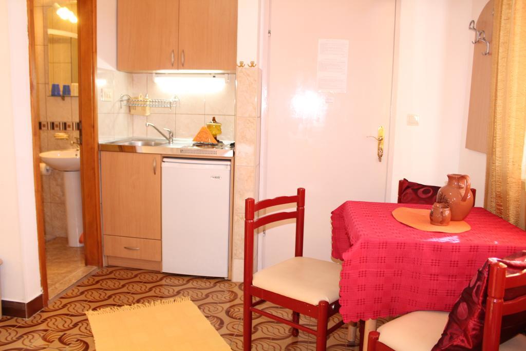 Guest House Tomanovic Herceg Novi Exteriör bild