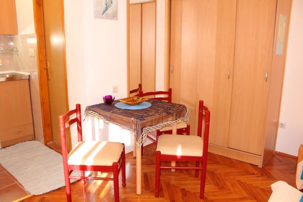 Guest House Tomanovic Herceg Novi Exteriör bild