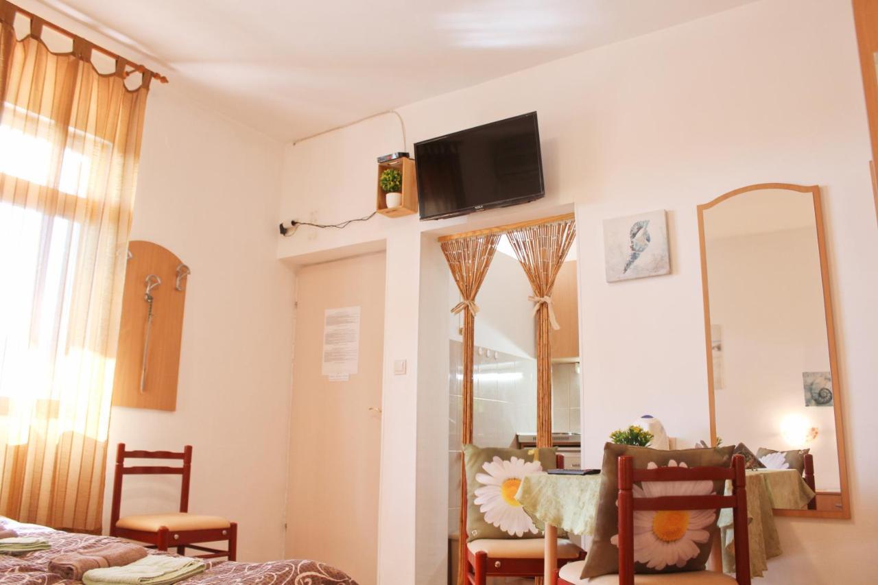 Guest House Tomanovic Herceg Novi Exteriör bild