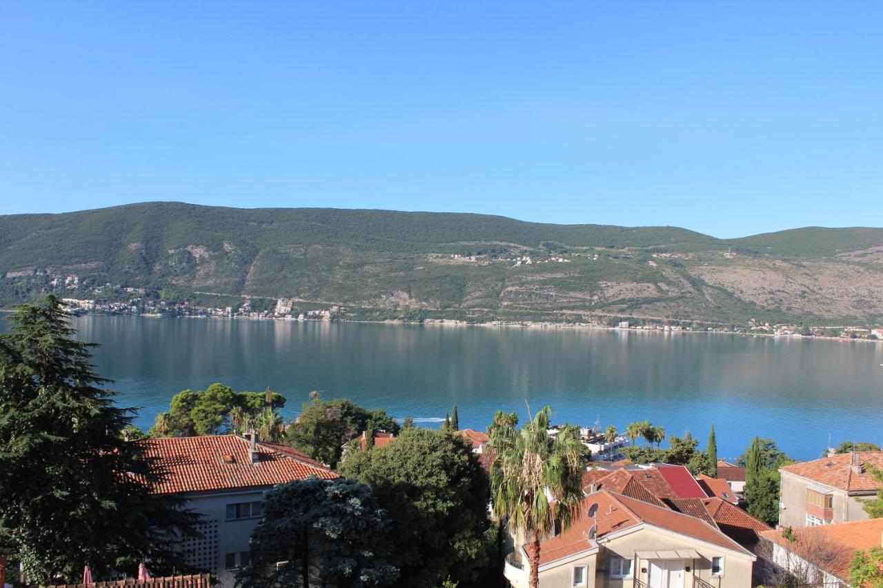Guest House Tomanovic Herceg Novi Exteriör bild