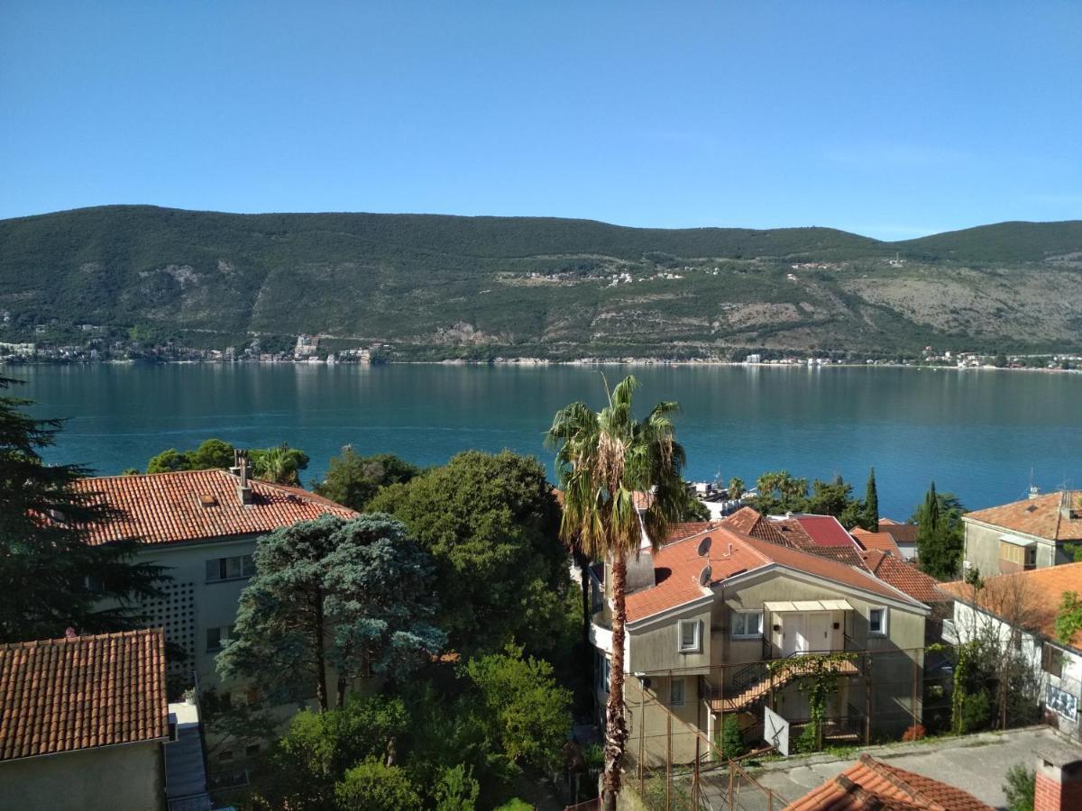 Guest House Tomanovic Herceg Novi Exteriör bild